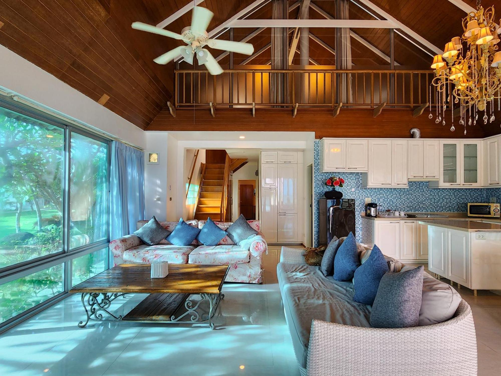 Resort Bandara On Sea, Rayong