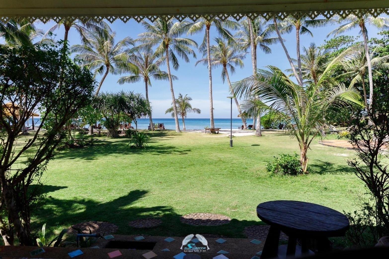 Suanya Kohkood And Resort 3*