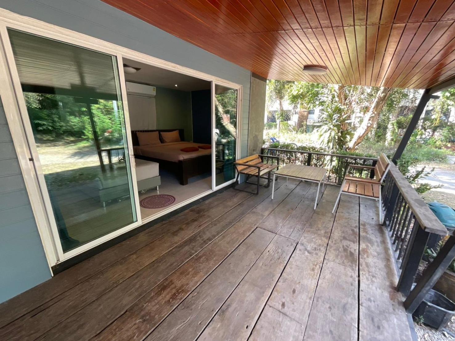 Resort Rayonghouse