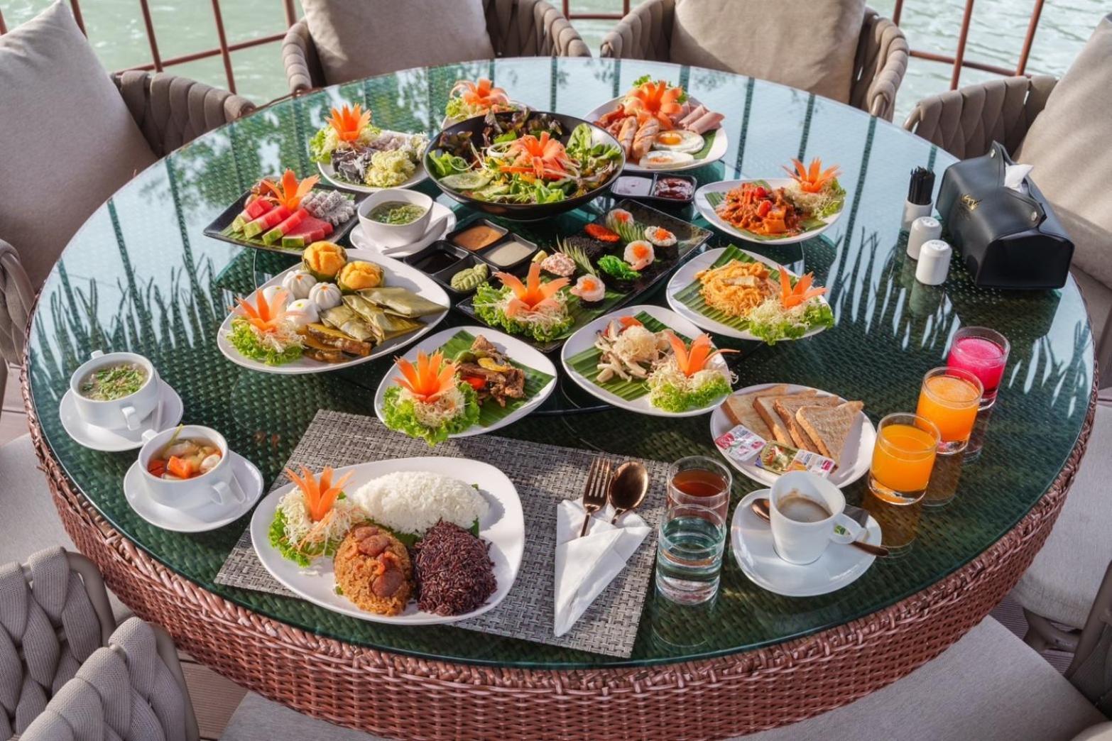 Khum Damnoen Resort Damnoen Saduak