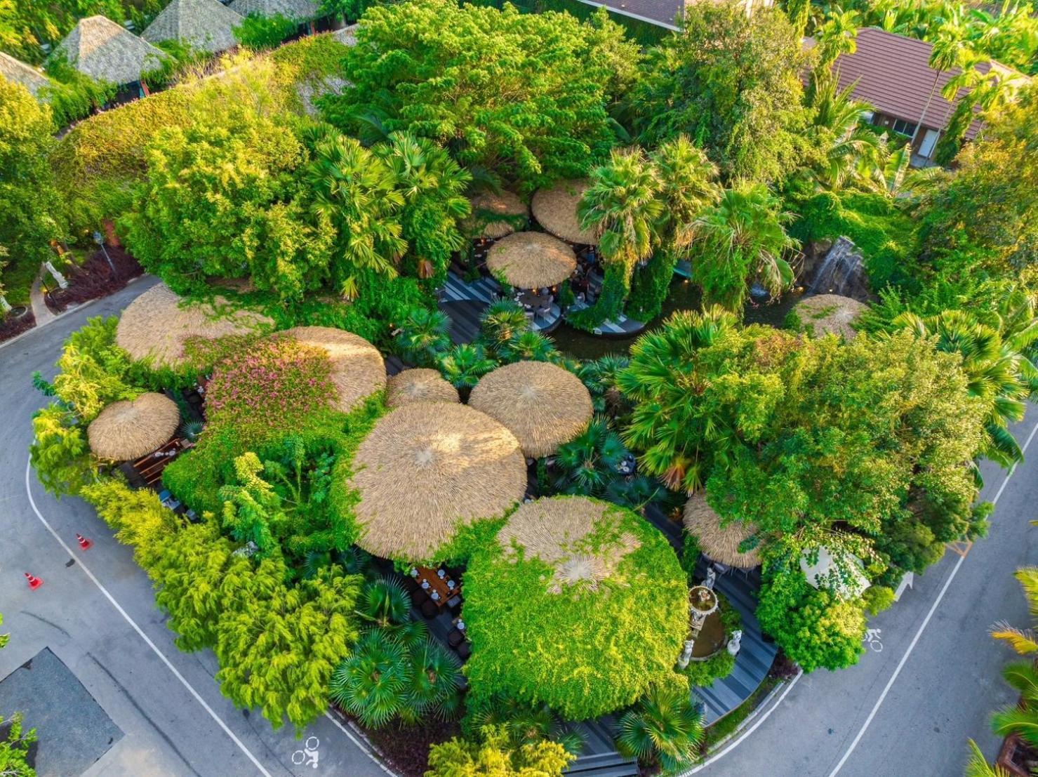 Khum Damnoen