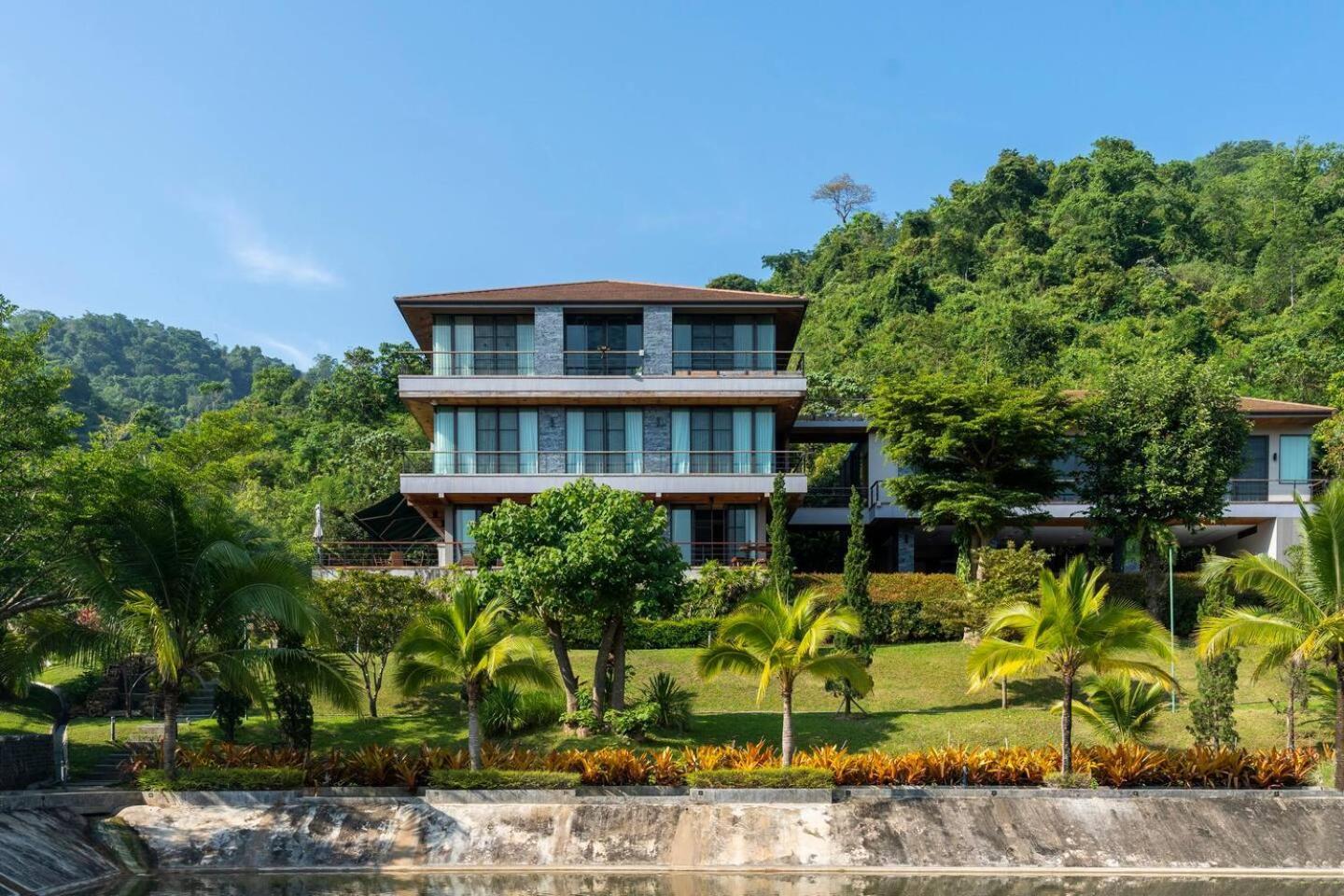 The Height Khaoyai Ban Huai Sok Noi