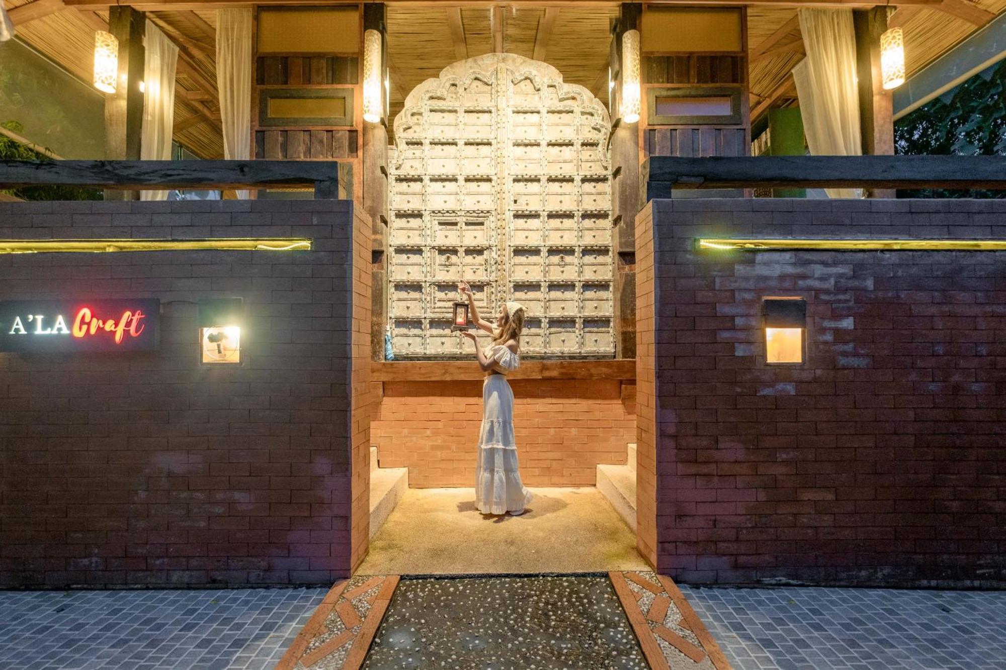 Chalet Kiri Vari Boutique At Sapan