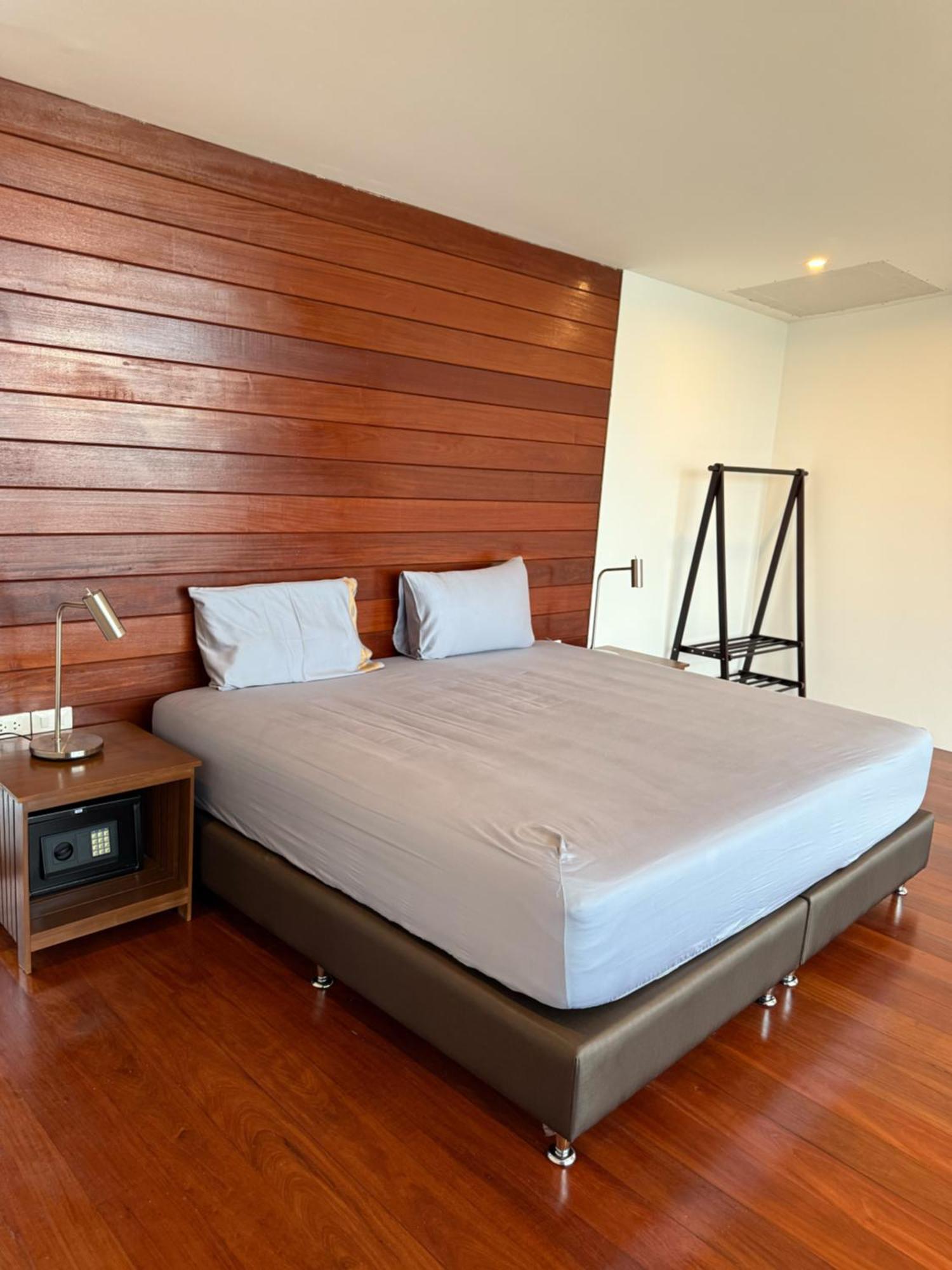 Scenery Sunrise Apartment