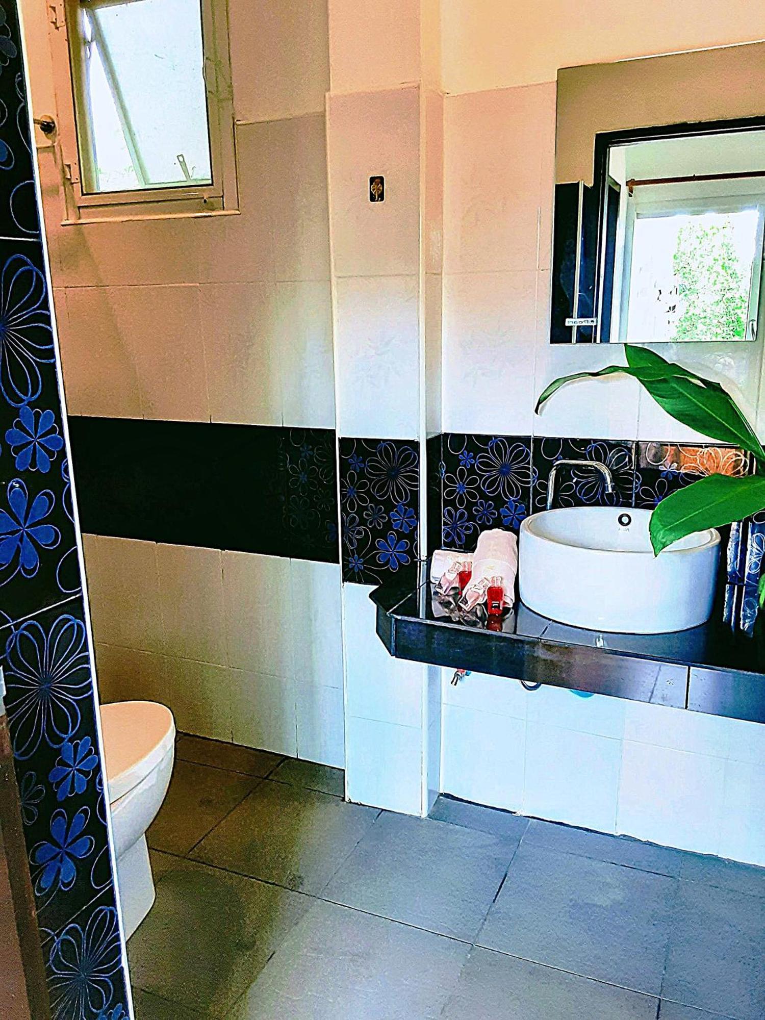 Mangrove House Sri Thanu Holiday home