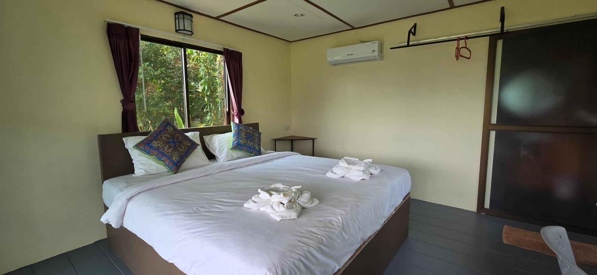 Khao Sok Horizon 2*
