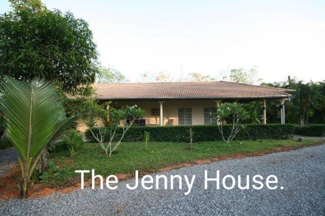 Baan Rim Tarn Bed & Breakfast Takuapa