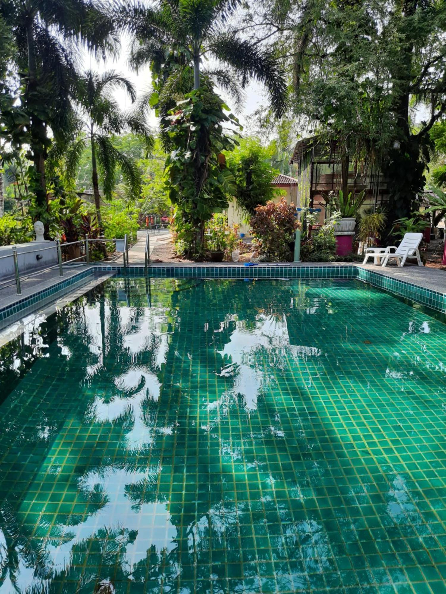 Baan Rim Tarn Bed & Breakfast