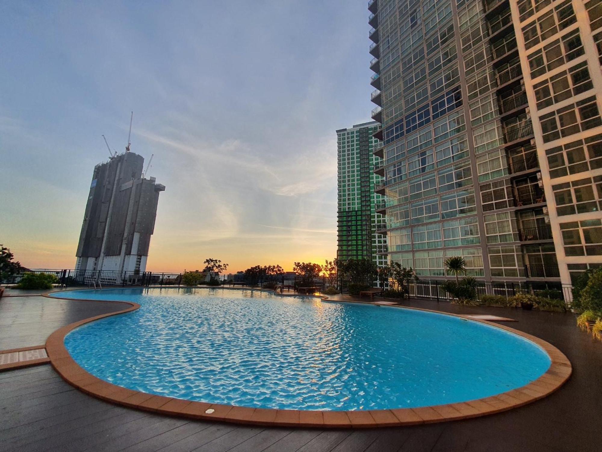 Hybritel Jomtien Beach