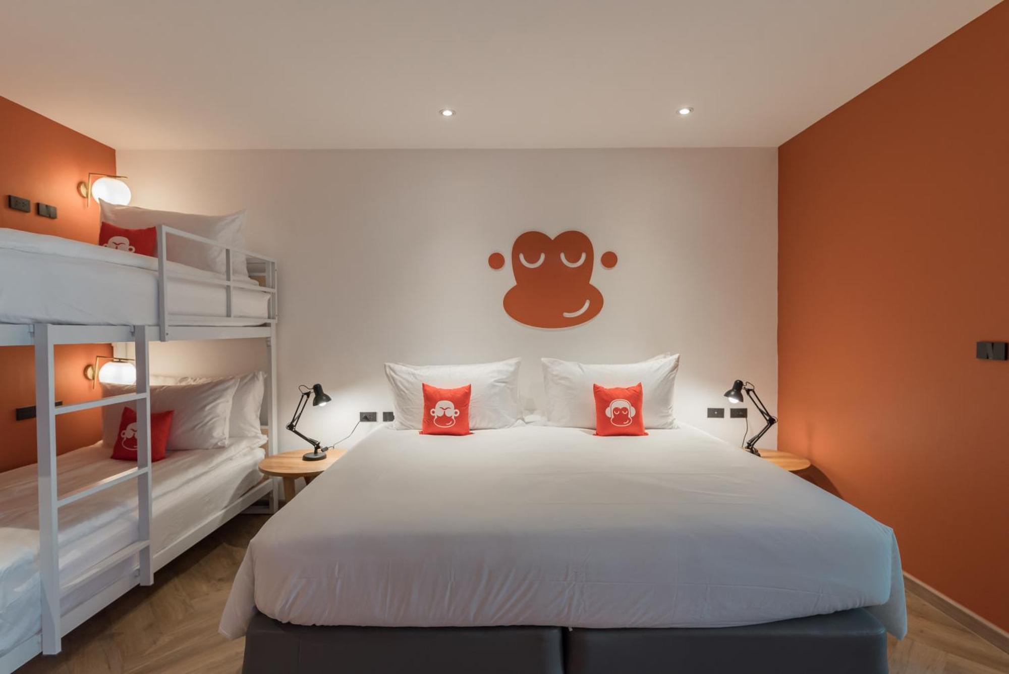 Blu Monkey Hub And Hotel