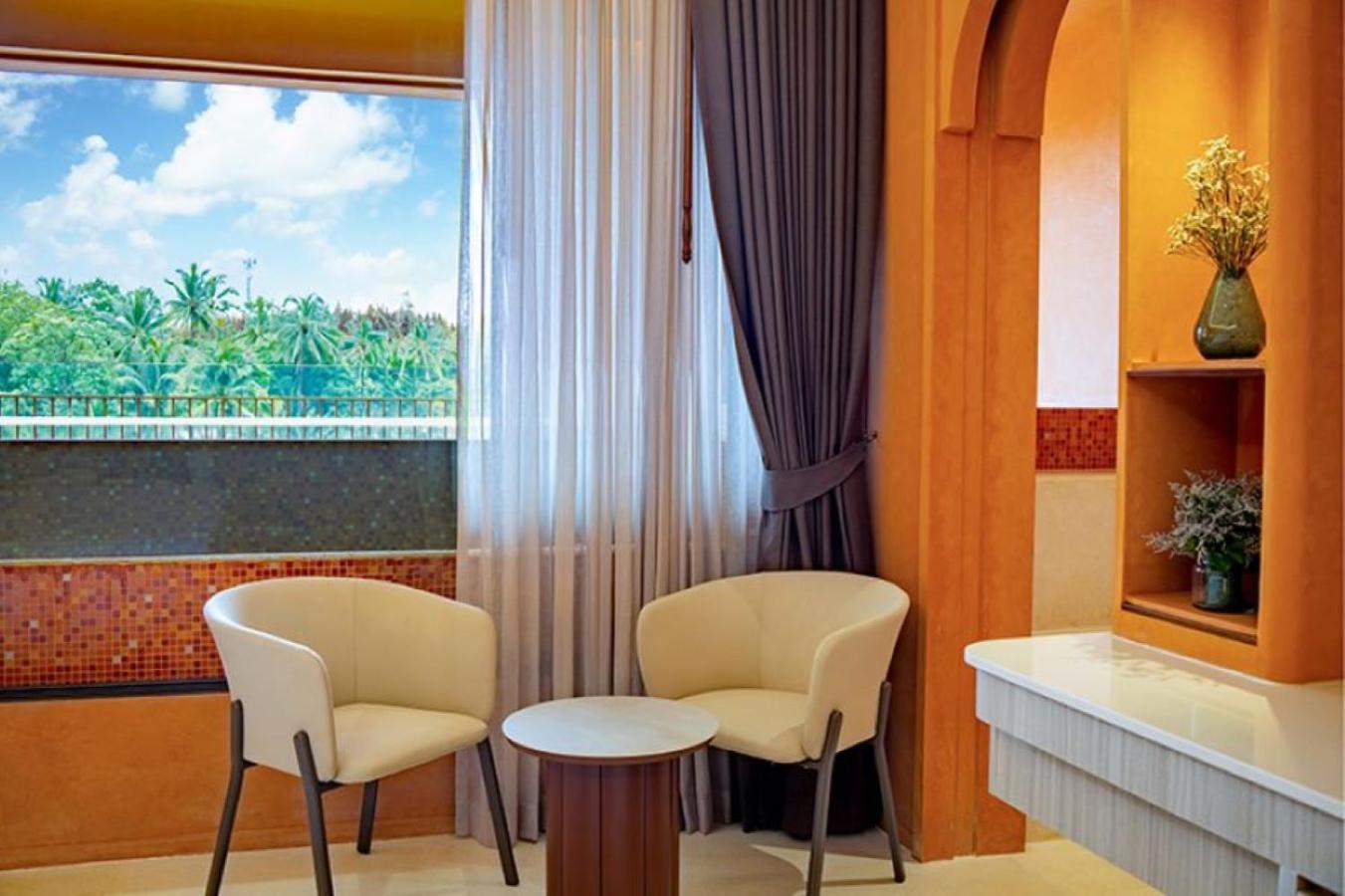 Adam Krabi 5*