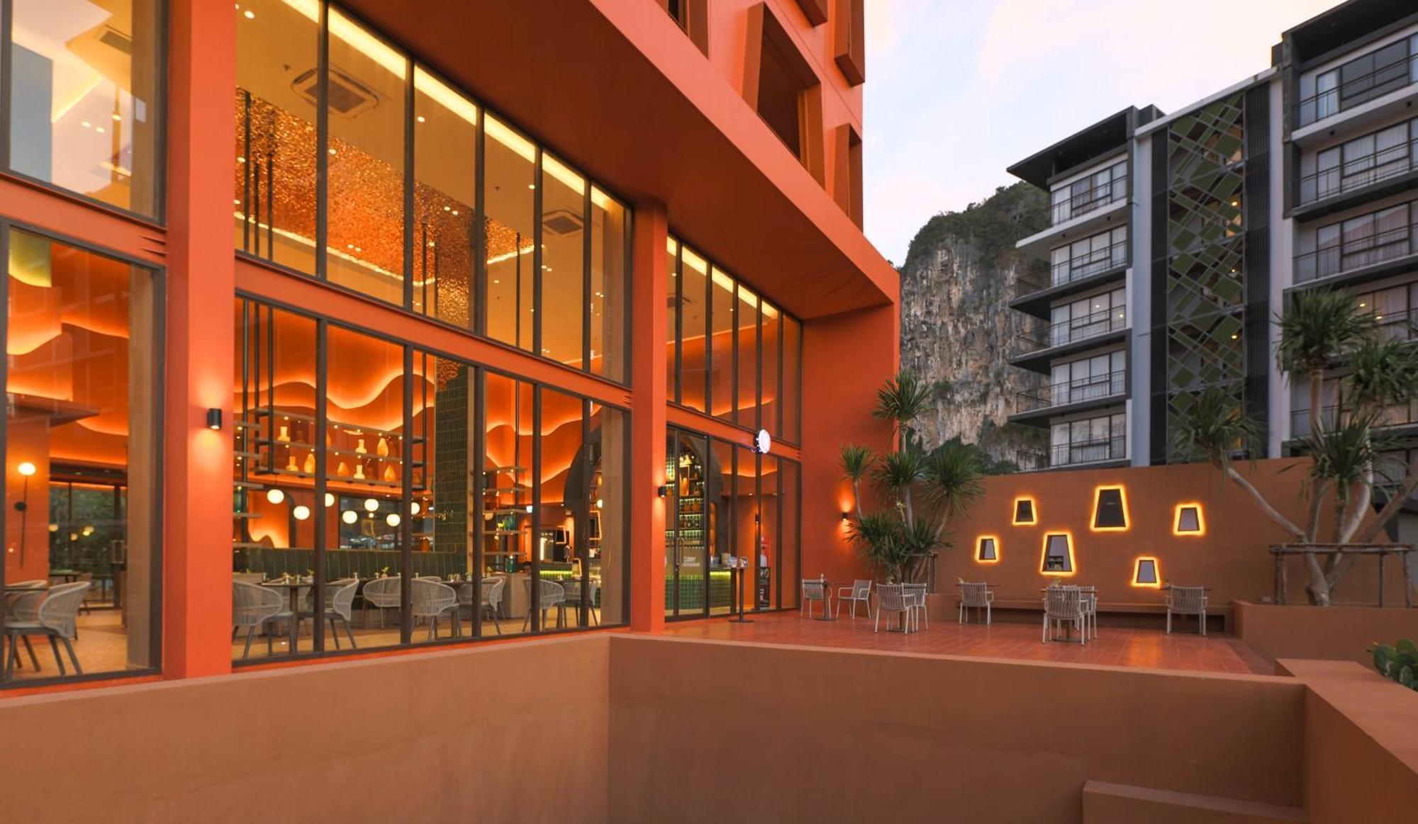 Hotel Adam Krabi 5*