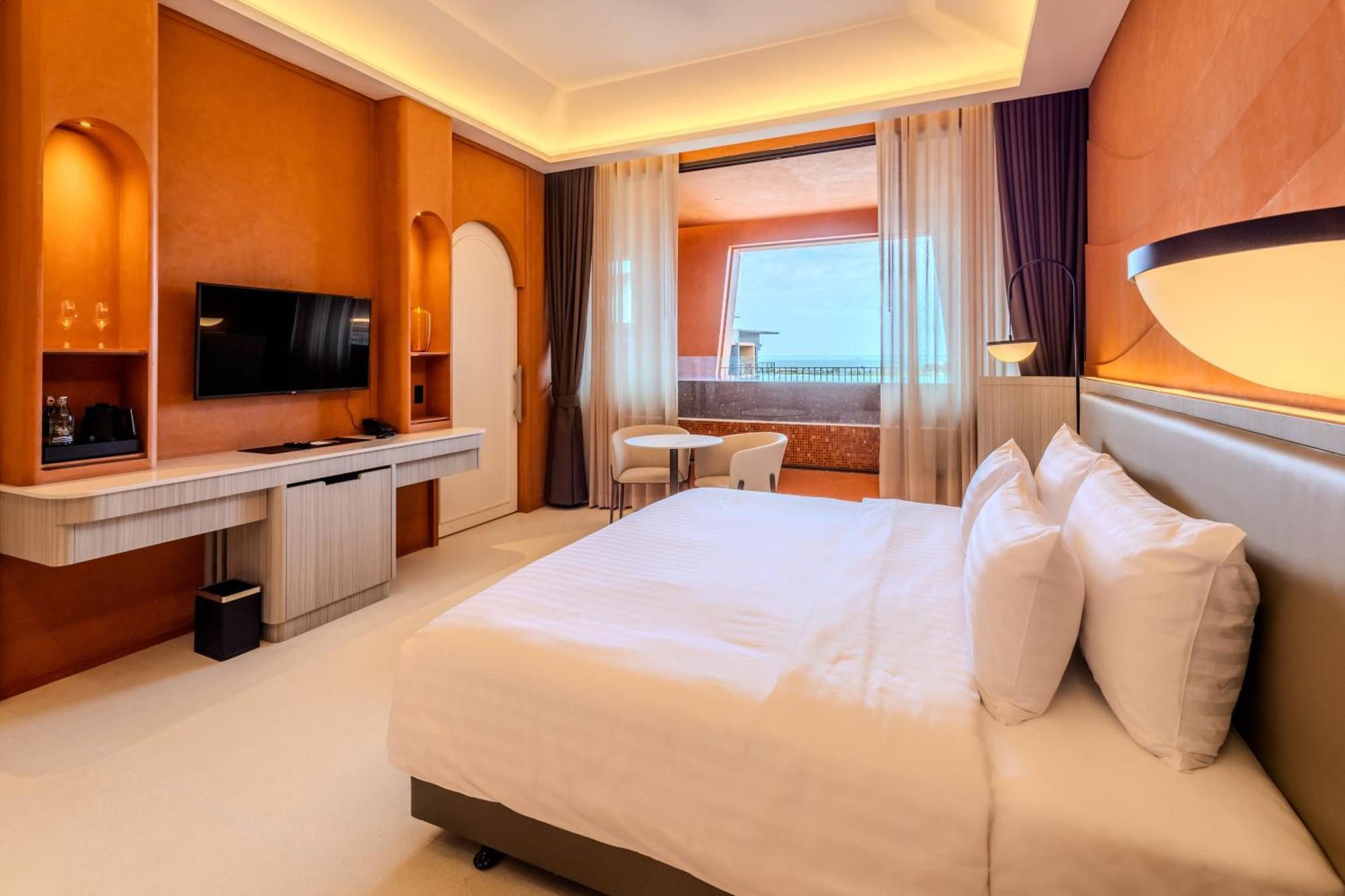 Hotel Adam Krabi 5*