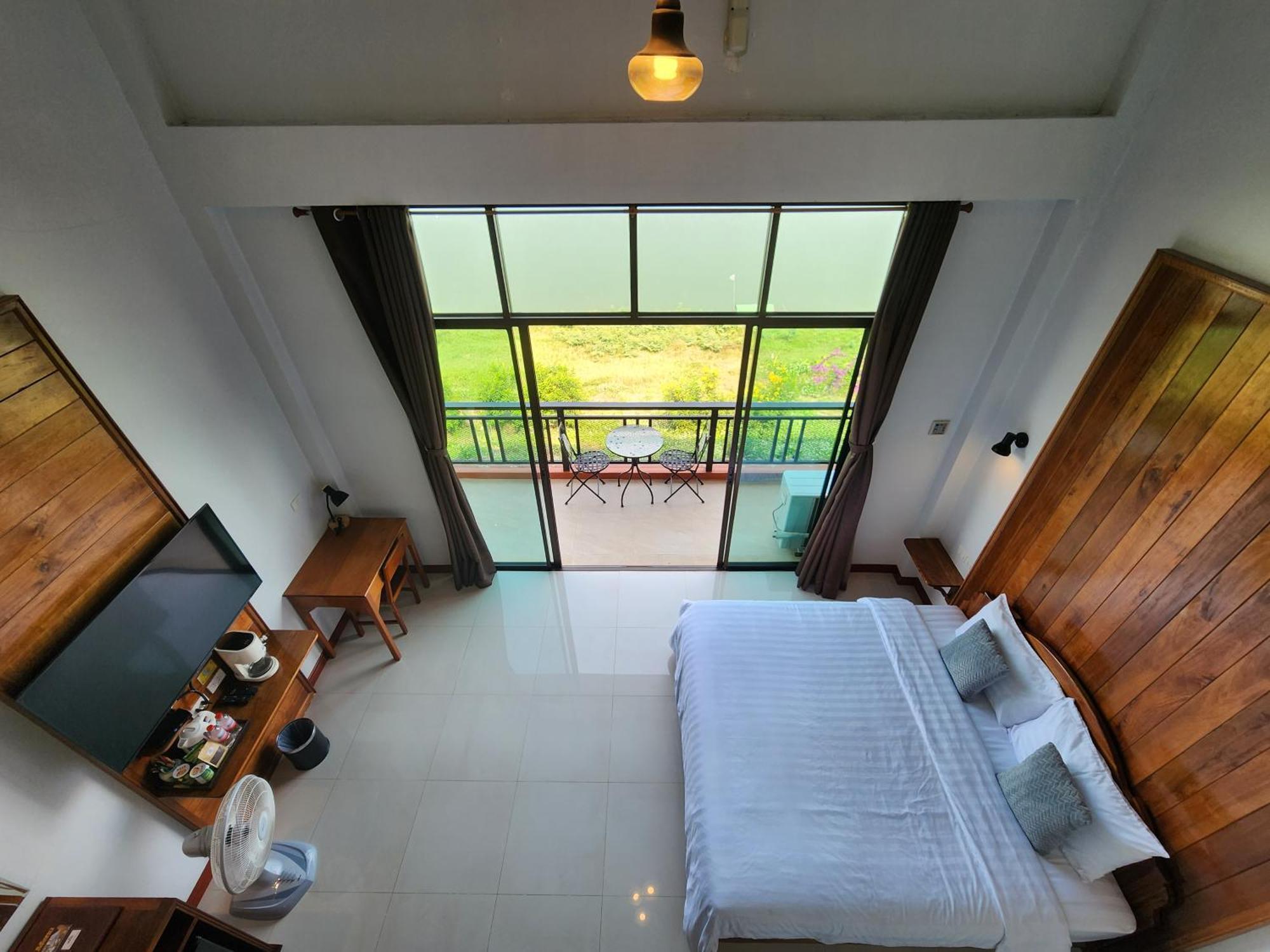 Suksomboonhotel 3* Loei
