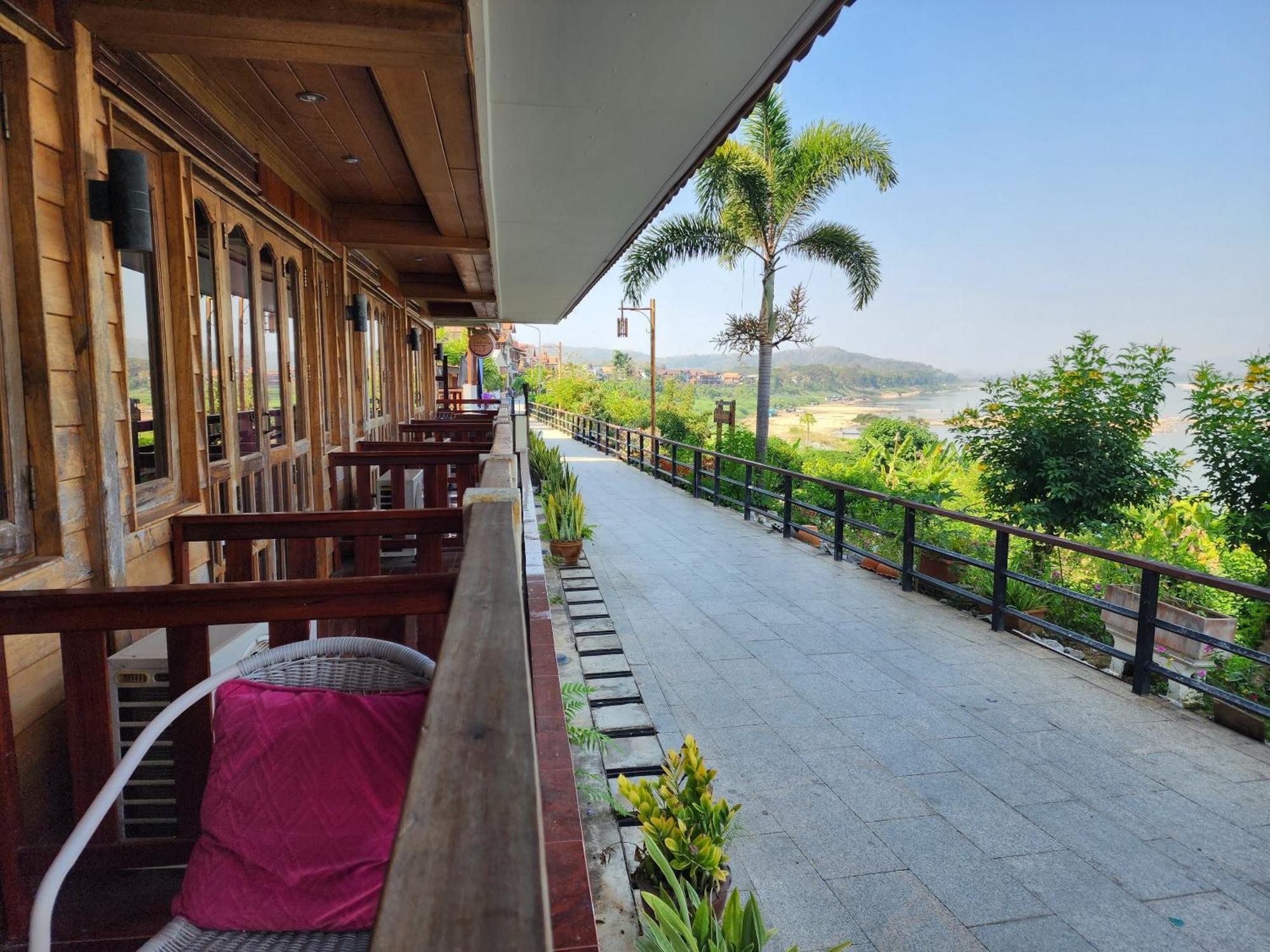 Suksomboonhotel Hotel 3*