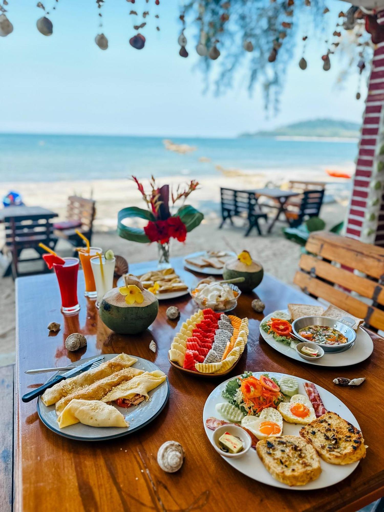Full Moon Resort Koh Chang Ranong