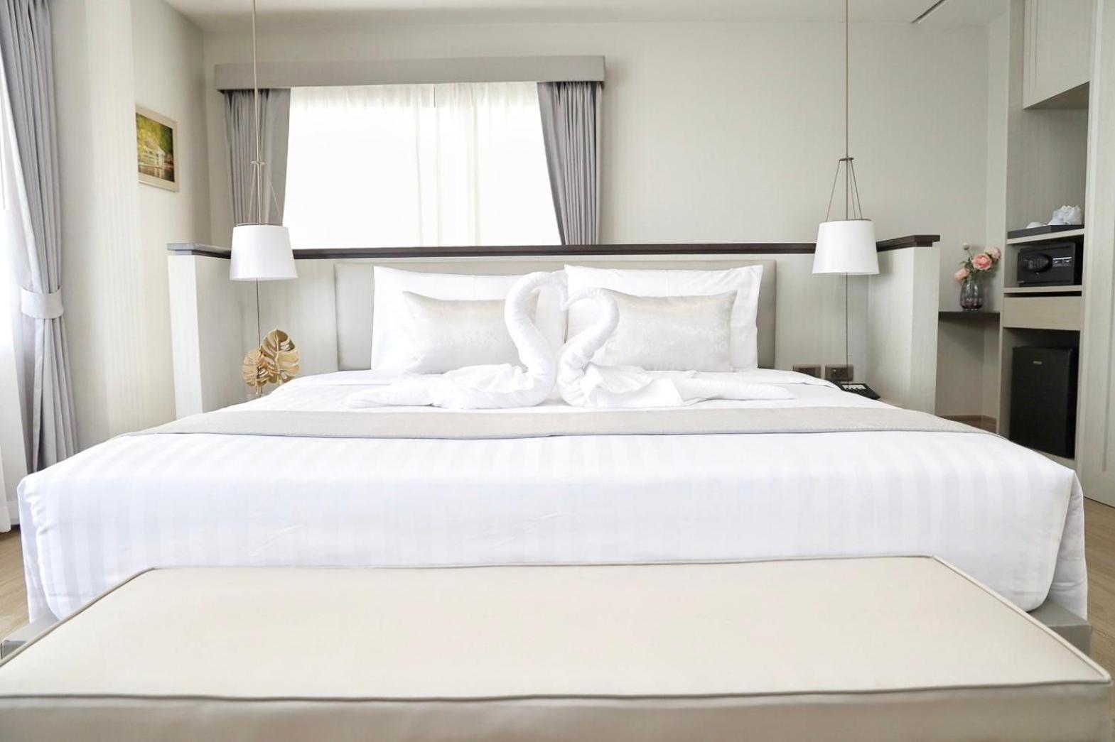 Hotel The Navy House 3*