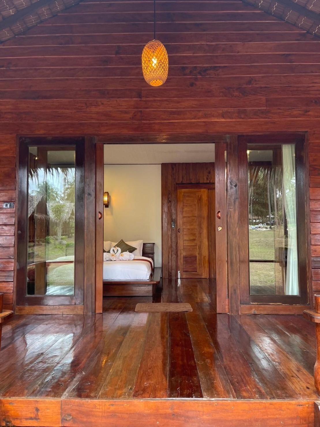 Coco Canopy Boutique Resort