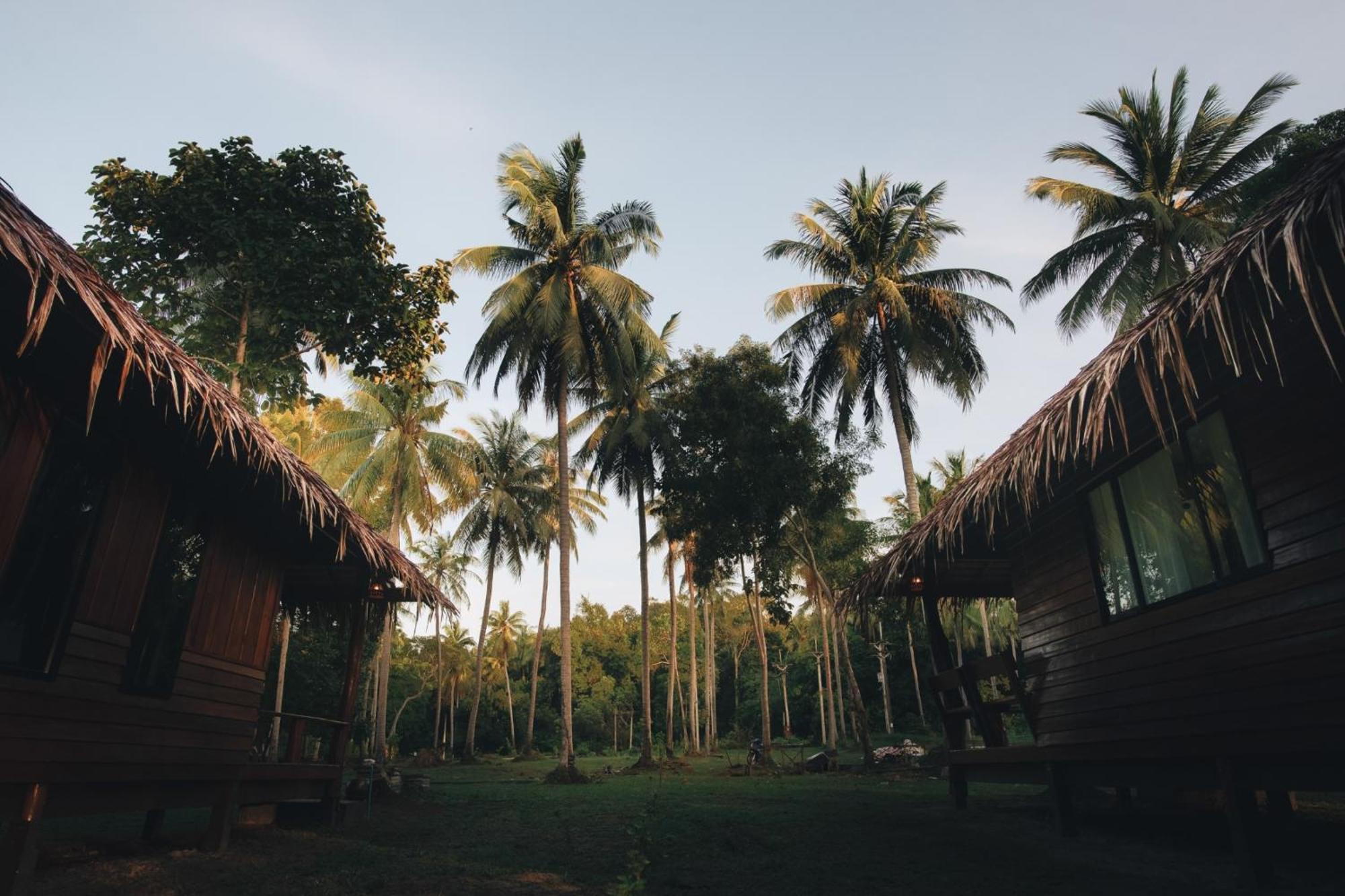 Coco Canopy Boutique Resort Koh Jum
