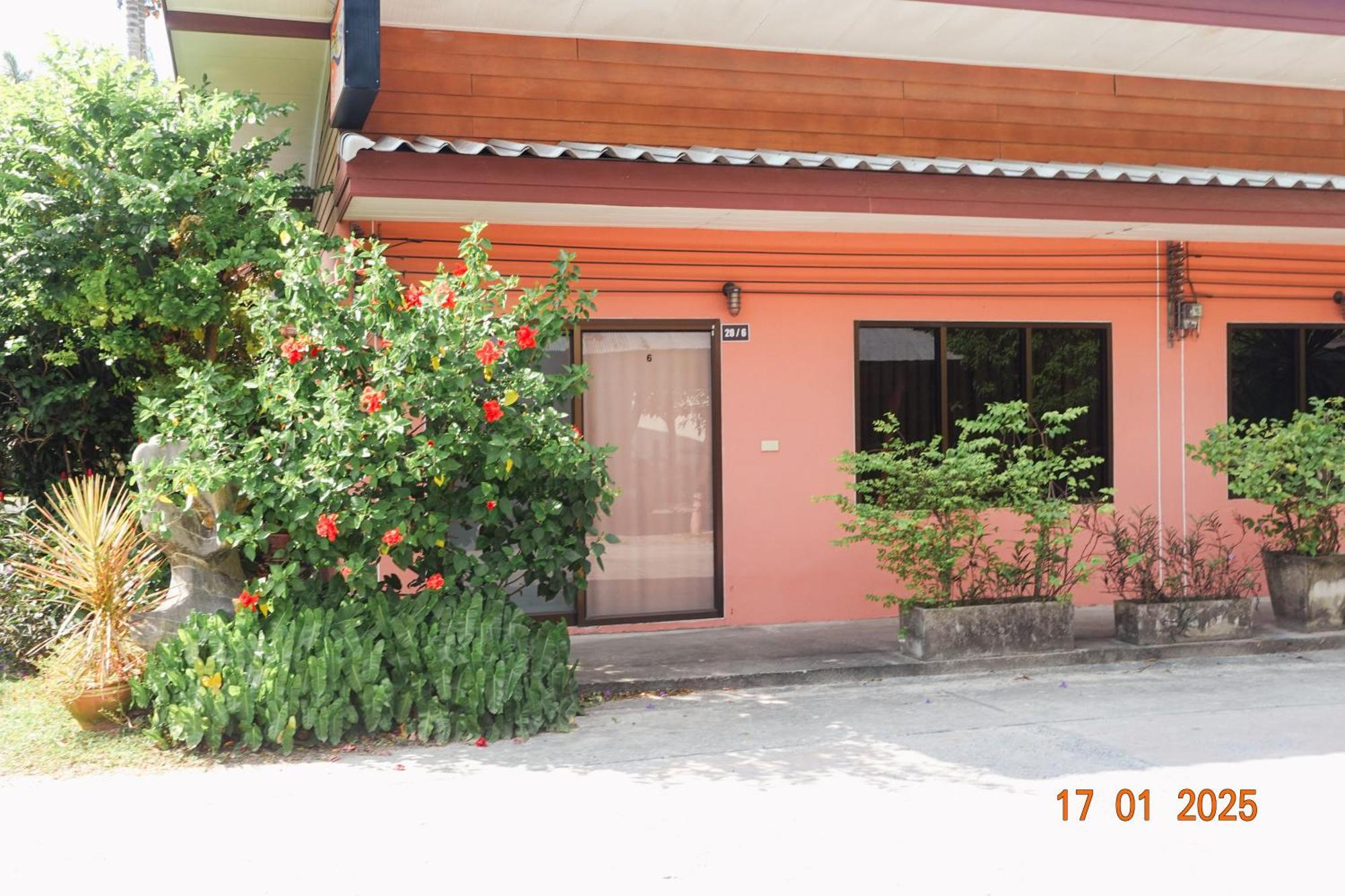 Hostel Subsavet Village