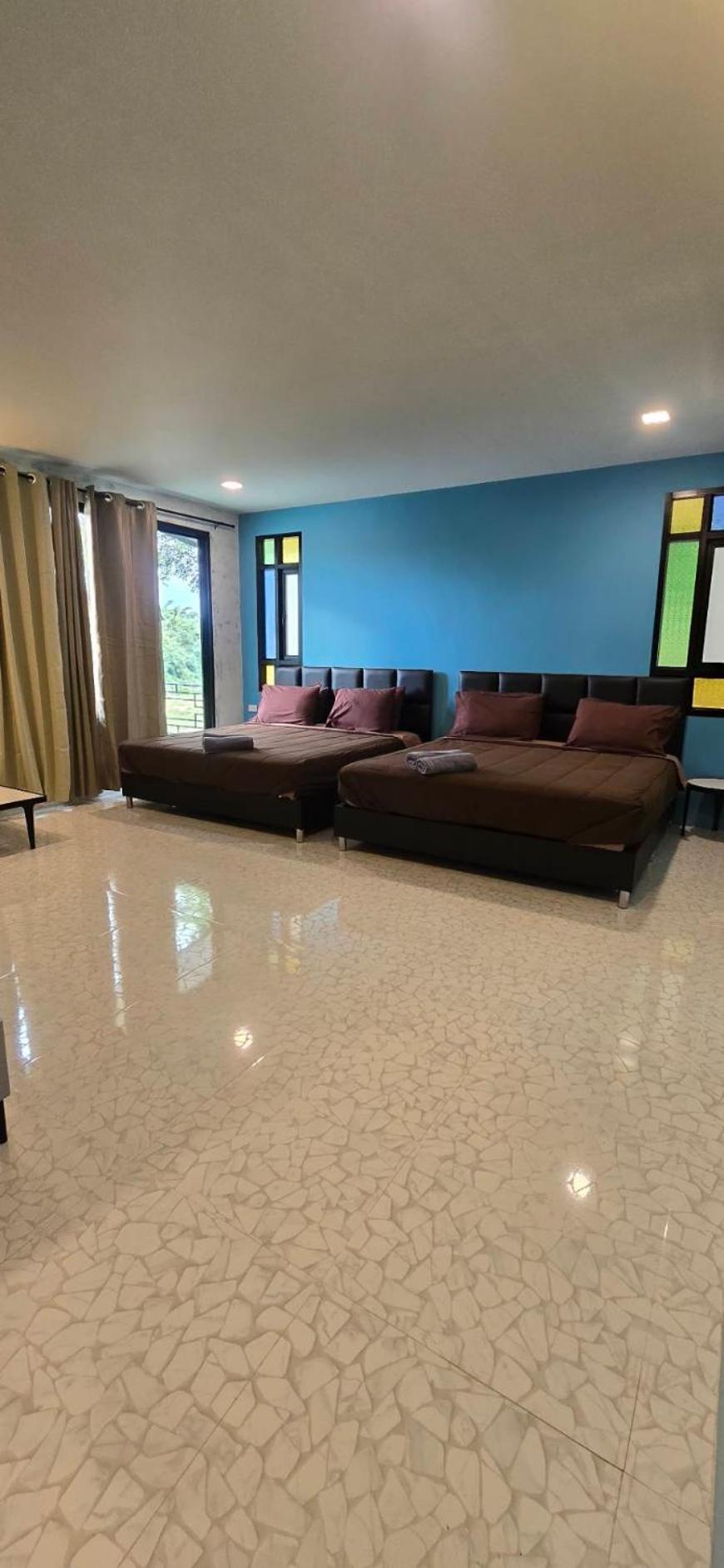 Bed & Breakfast Baan Naratawan