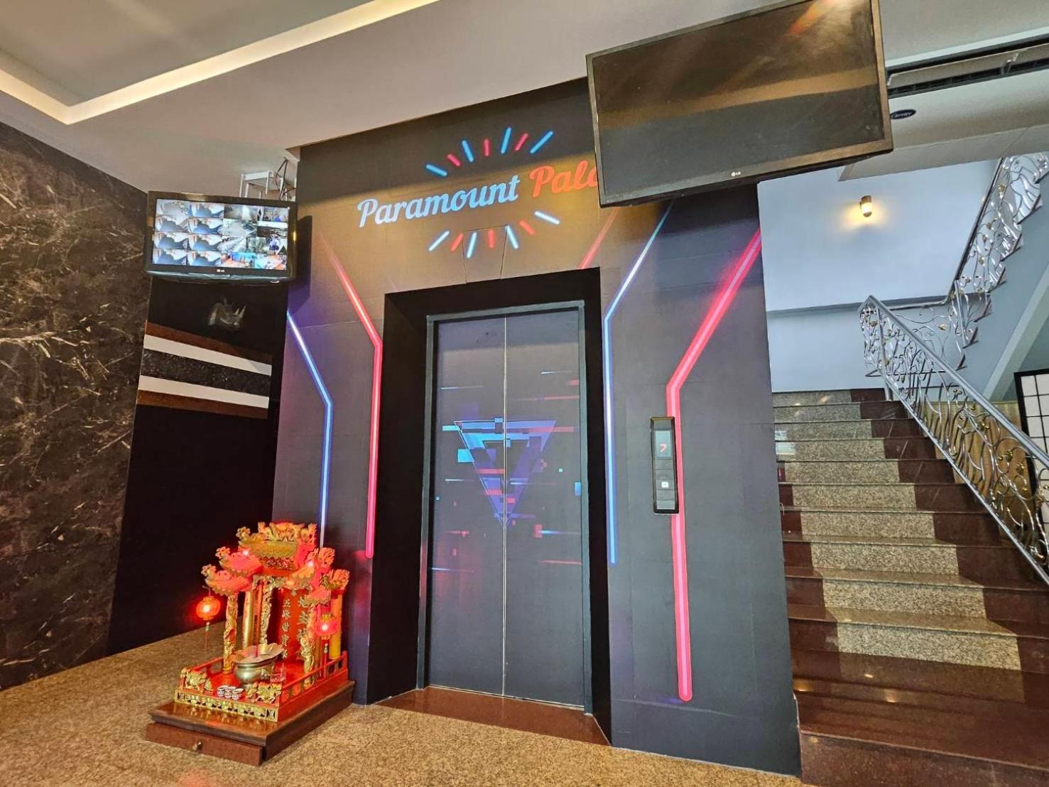 Hotel Paramount Palace Dannok Sadao