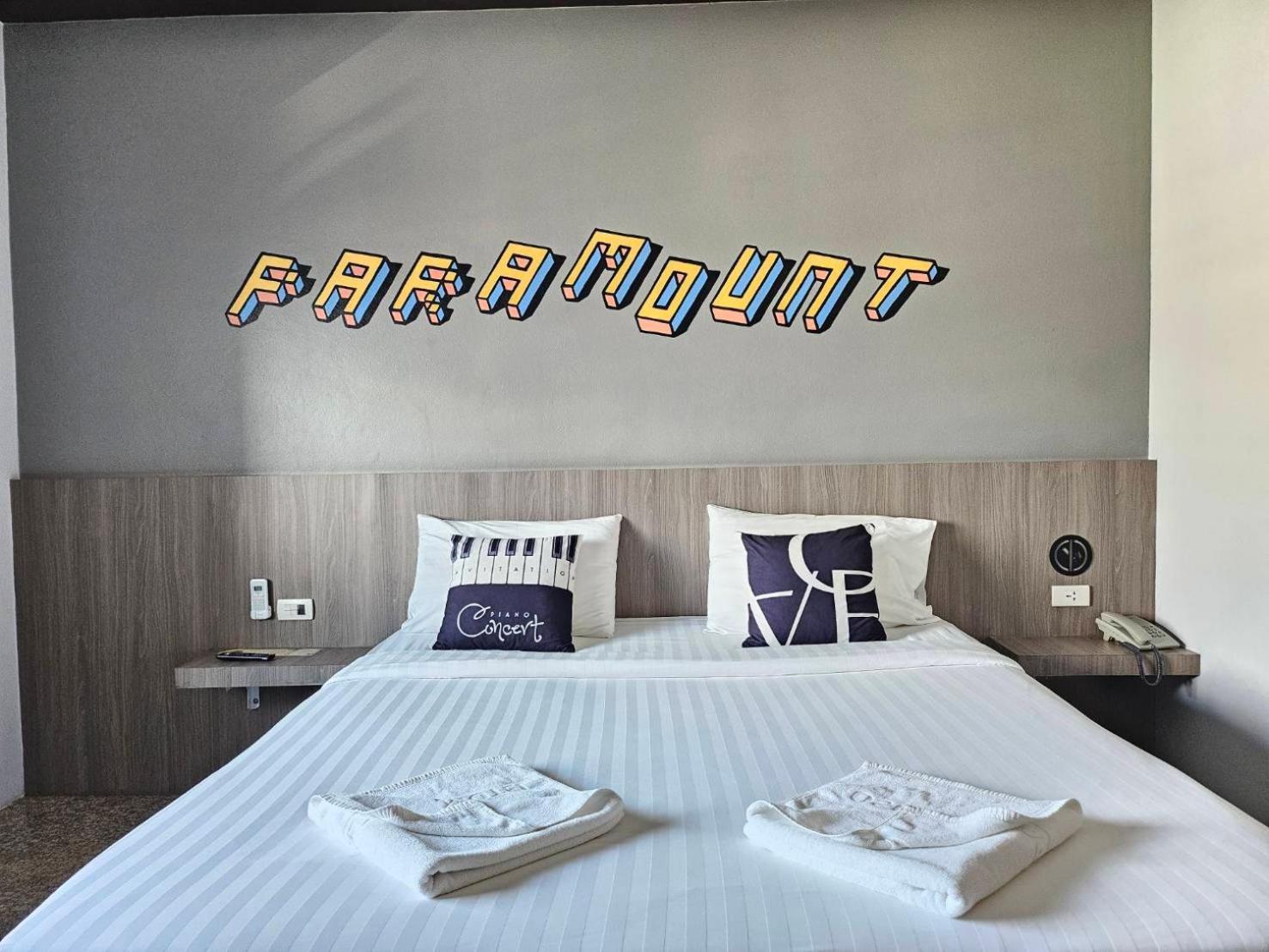 Paramount Palace Dannok Hotel *