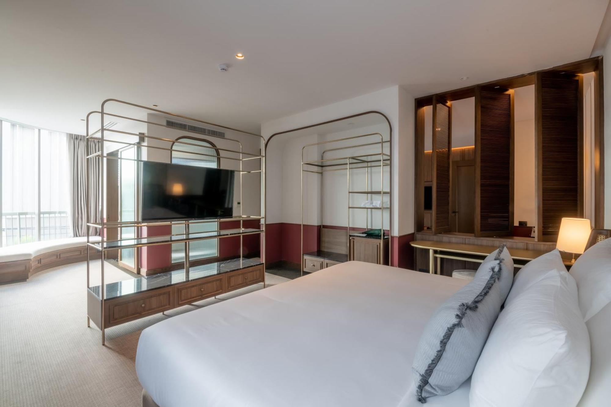 Moco Hotel 4*