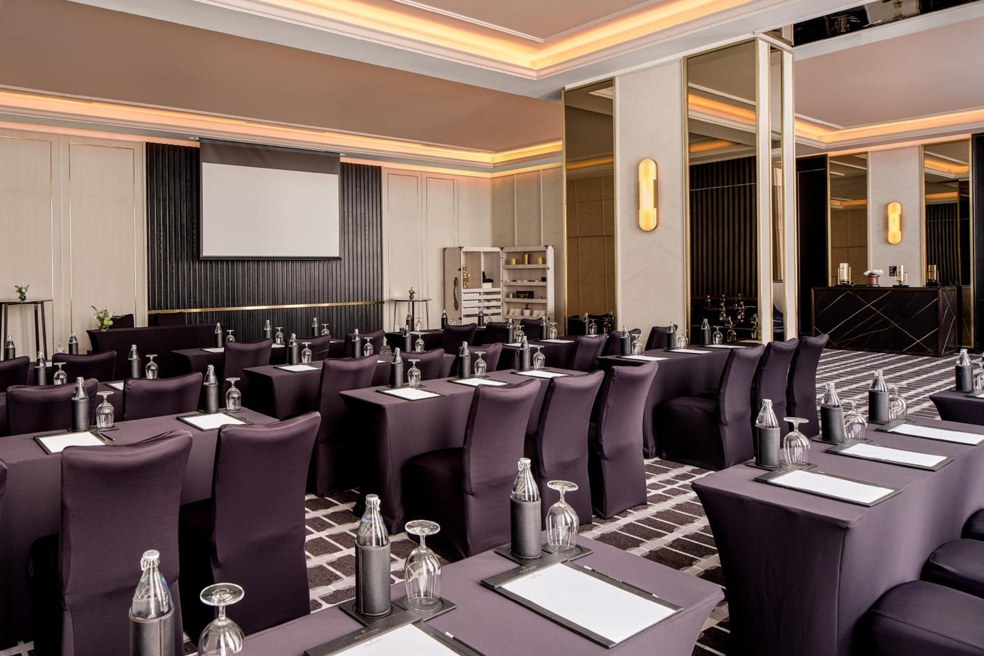 Hotel Intercontinental Sukhumvit By Ihg Banguecoque