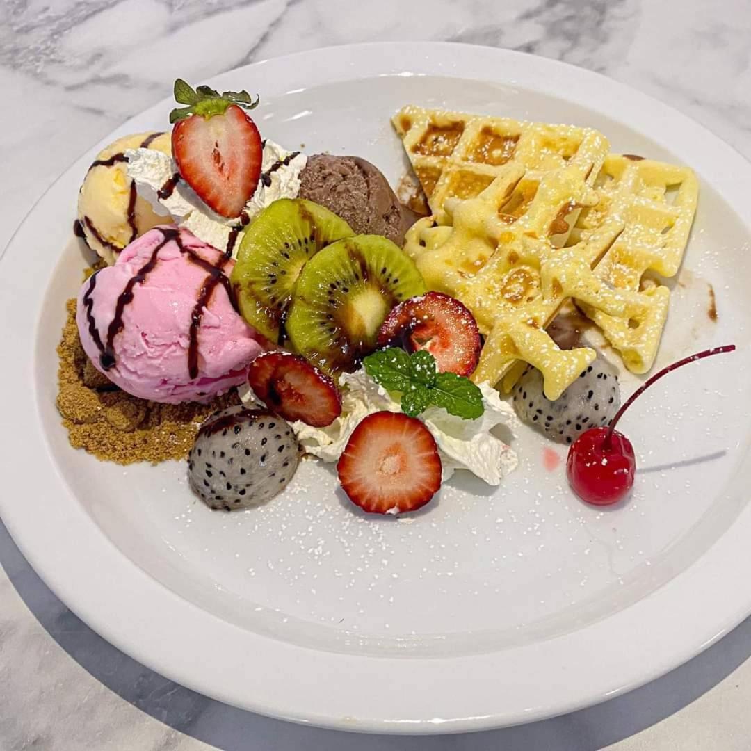 Mida Ngamwongwan - Sha 4* Nonthaburi