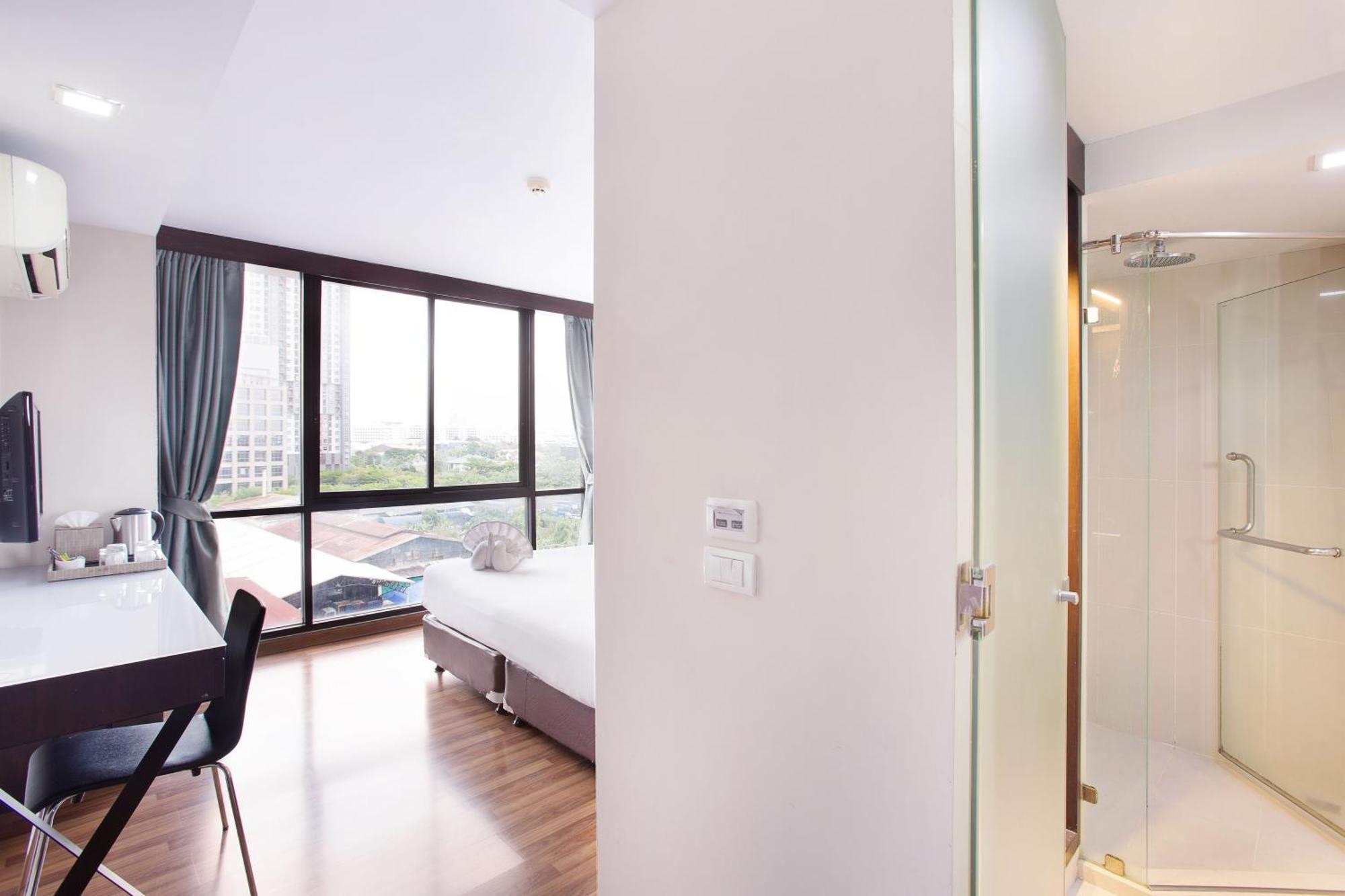 Hotel Mida Ngamwongwan - Sha 4*