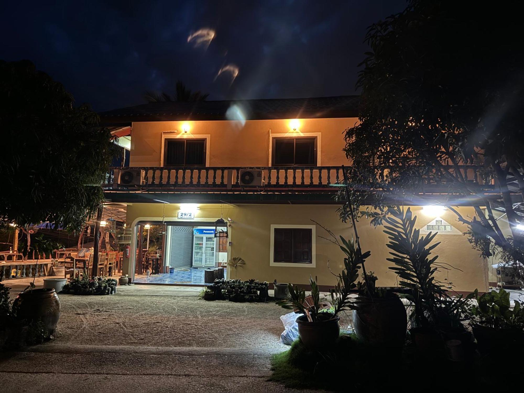 Guest house Baan Klong House Baan Khai