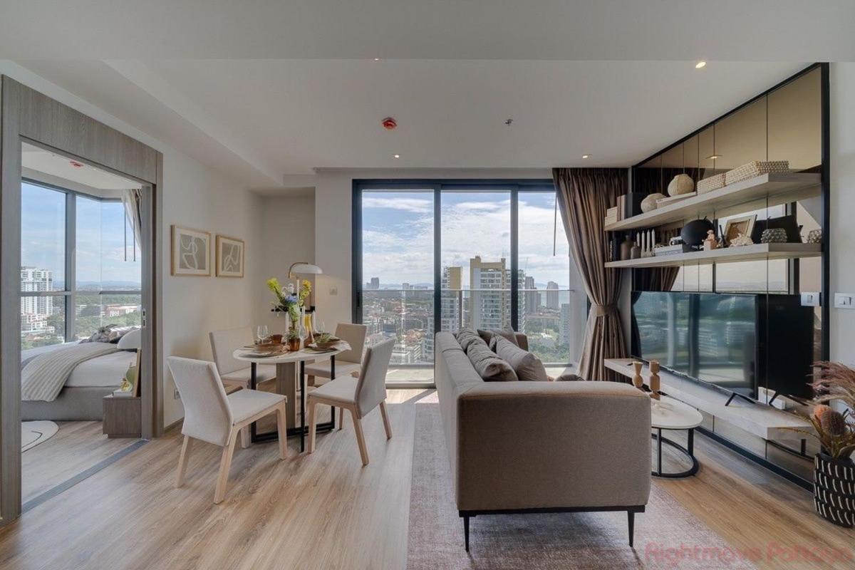 Exclusive High Floor 2 Bed Sea View Luxury