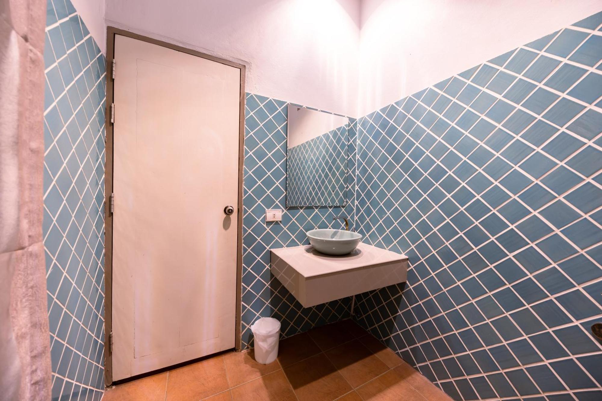 Sleep Hotel - Sha Certified Surat Thani