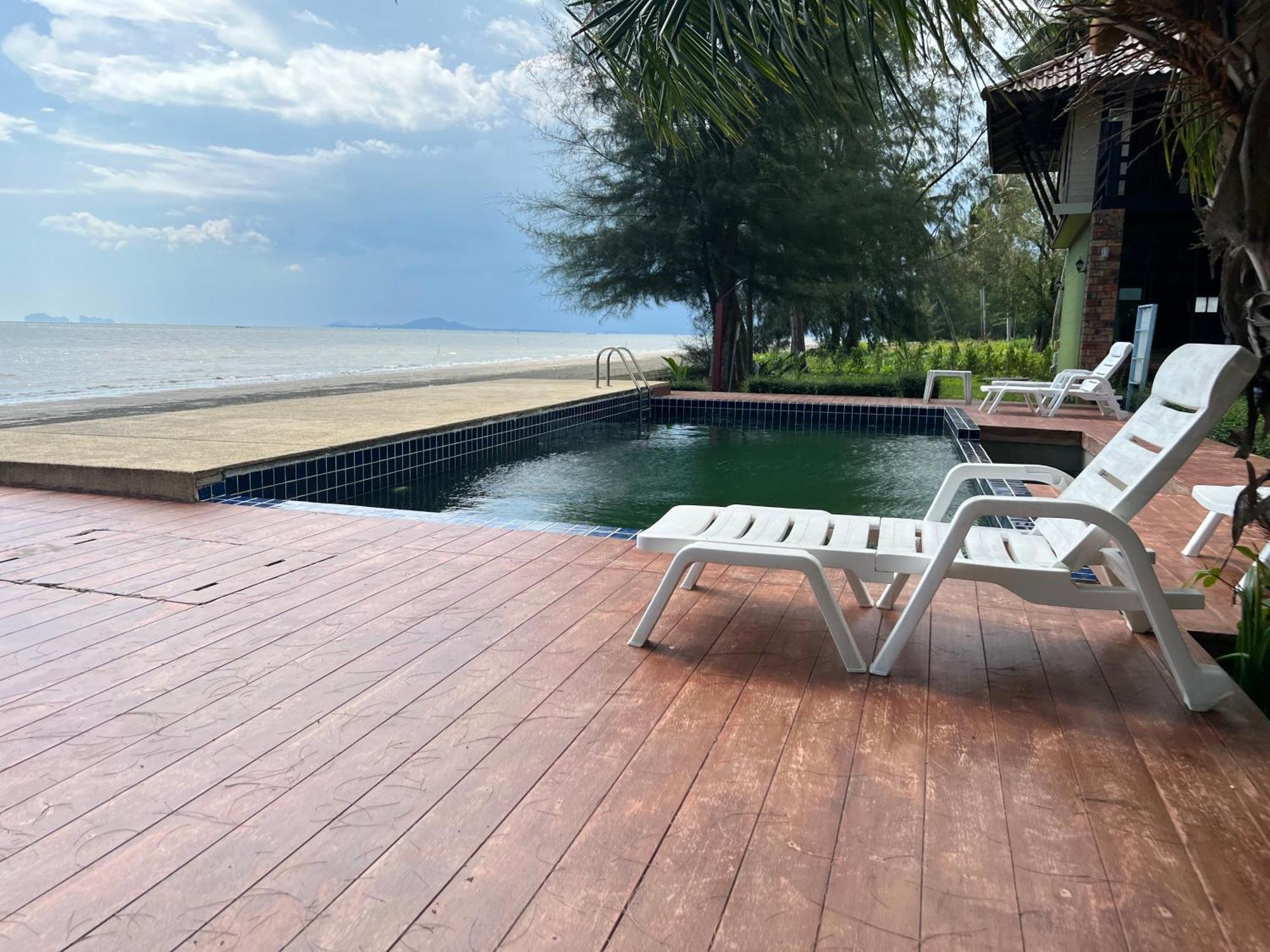 Hotel The Chevalley Satun