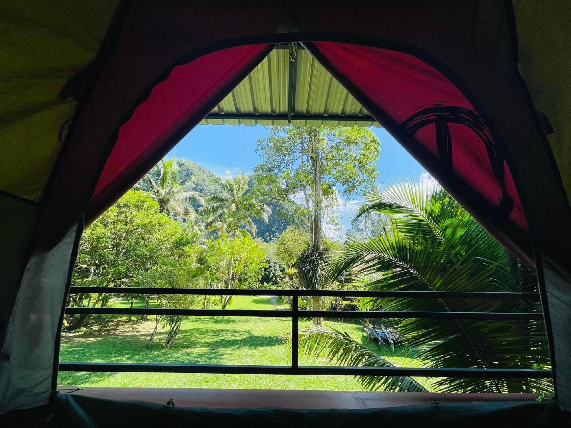 Khaosok Monkeys & River Camps Resort