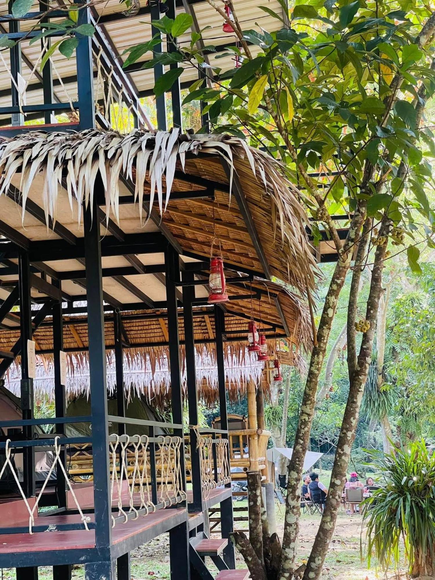 Khaosok Monkeys & River Camps *
