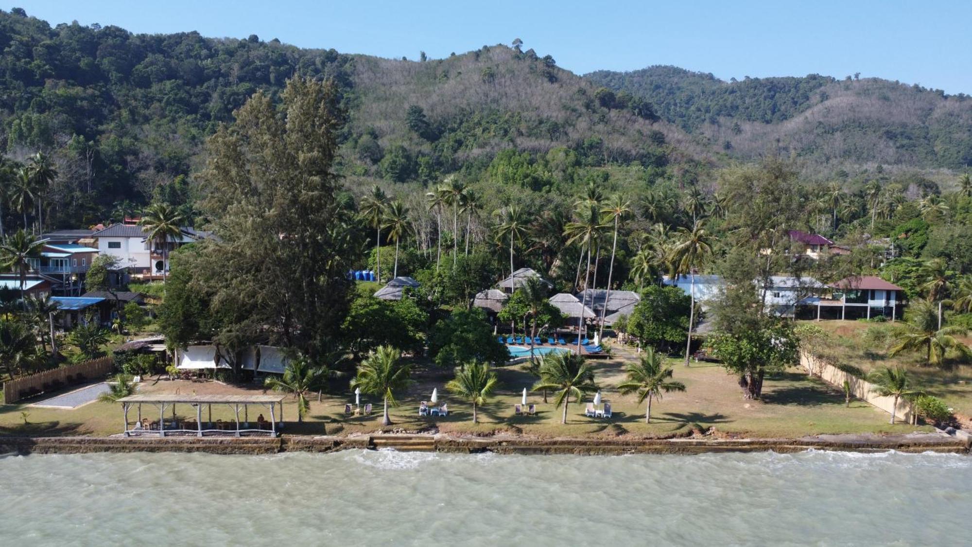 Better View Koh Yao Yai Hotel 3*