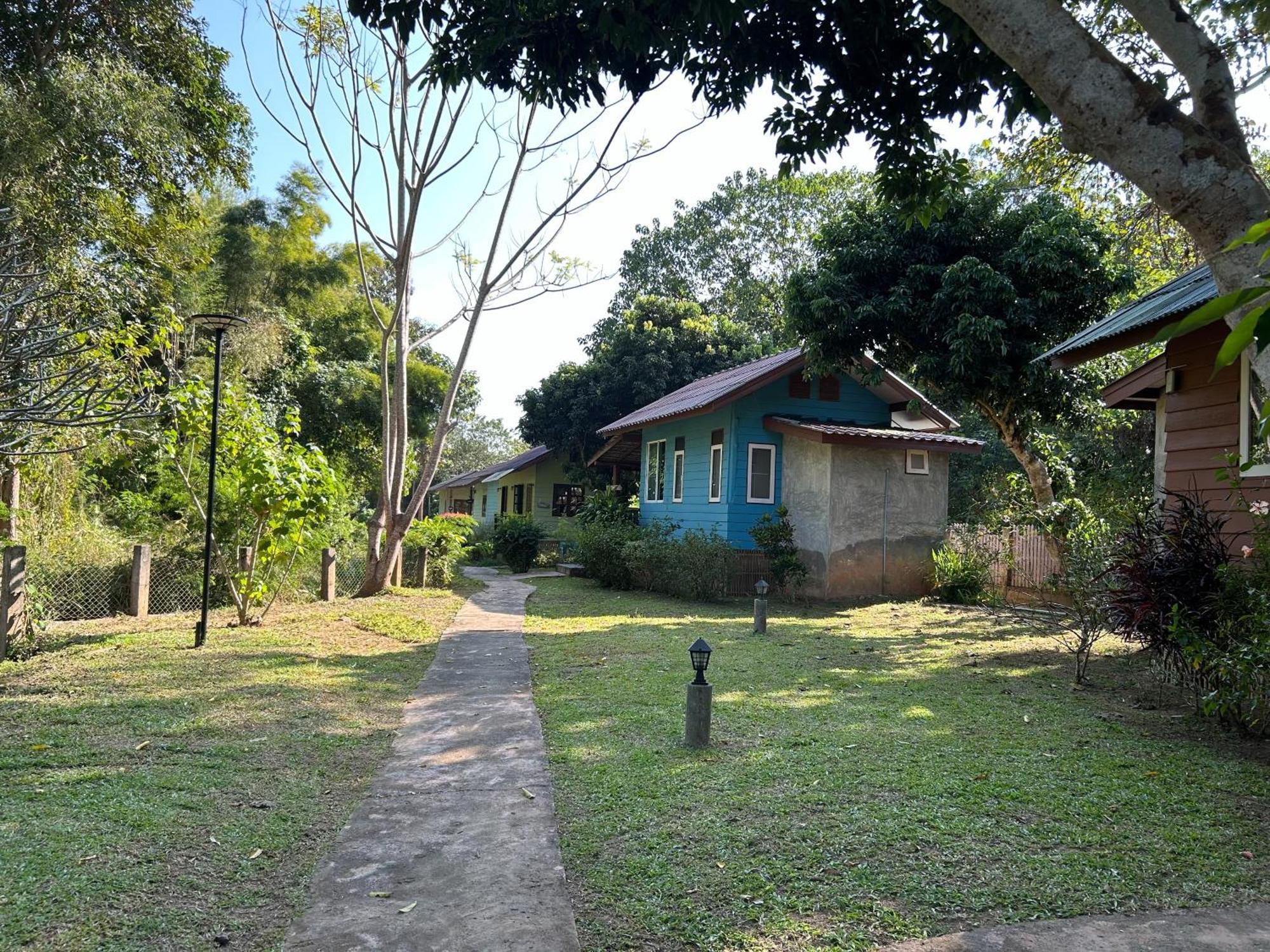 At Chiang Dao, Pooch Lovers Resort Ban Tham (Chiang Dao)