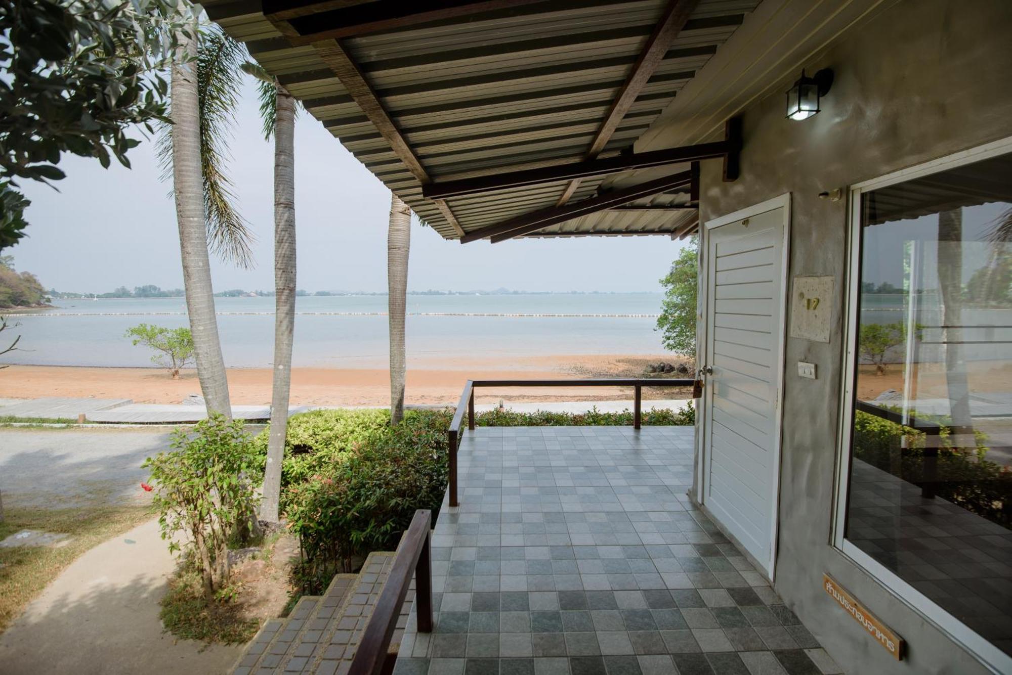 Seashell Village 3* Chao Lao Beach