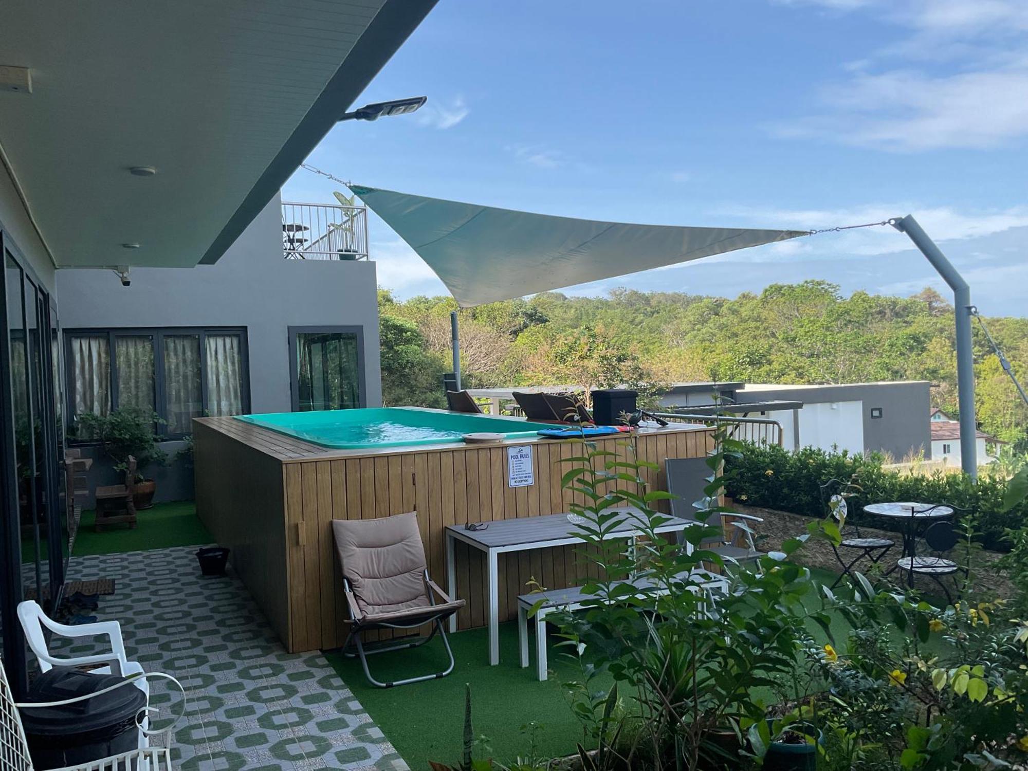 Seaview Eagles Nest Apartamento *