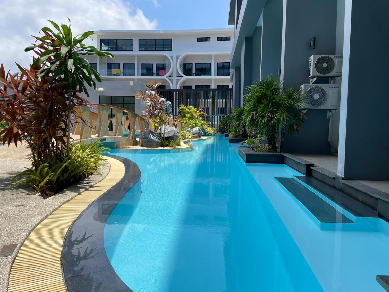 Utopia Naiharn By Fred&com Phuket Hotel