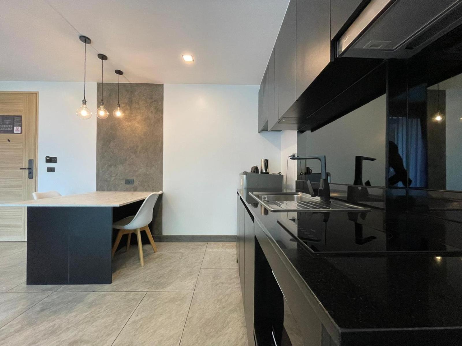 Utopia Naiharn By Fred&com Phuket Hotel Rawai