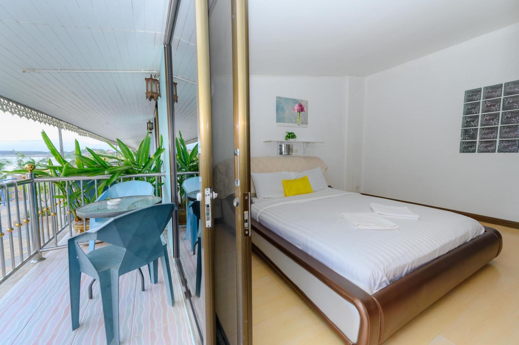 Kongkhamkoon Hotel 3*