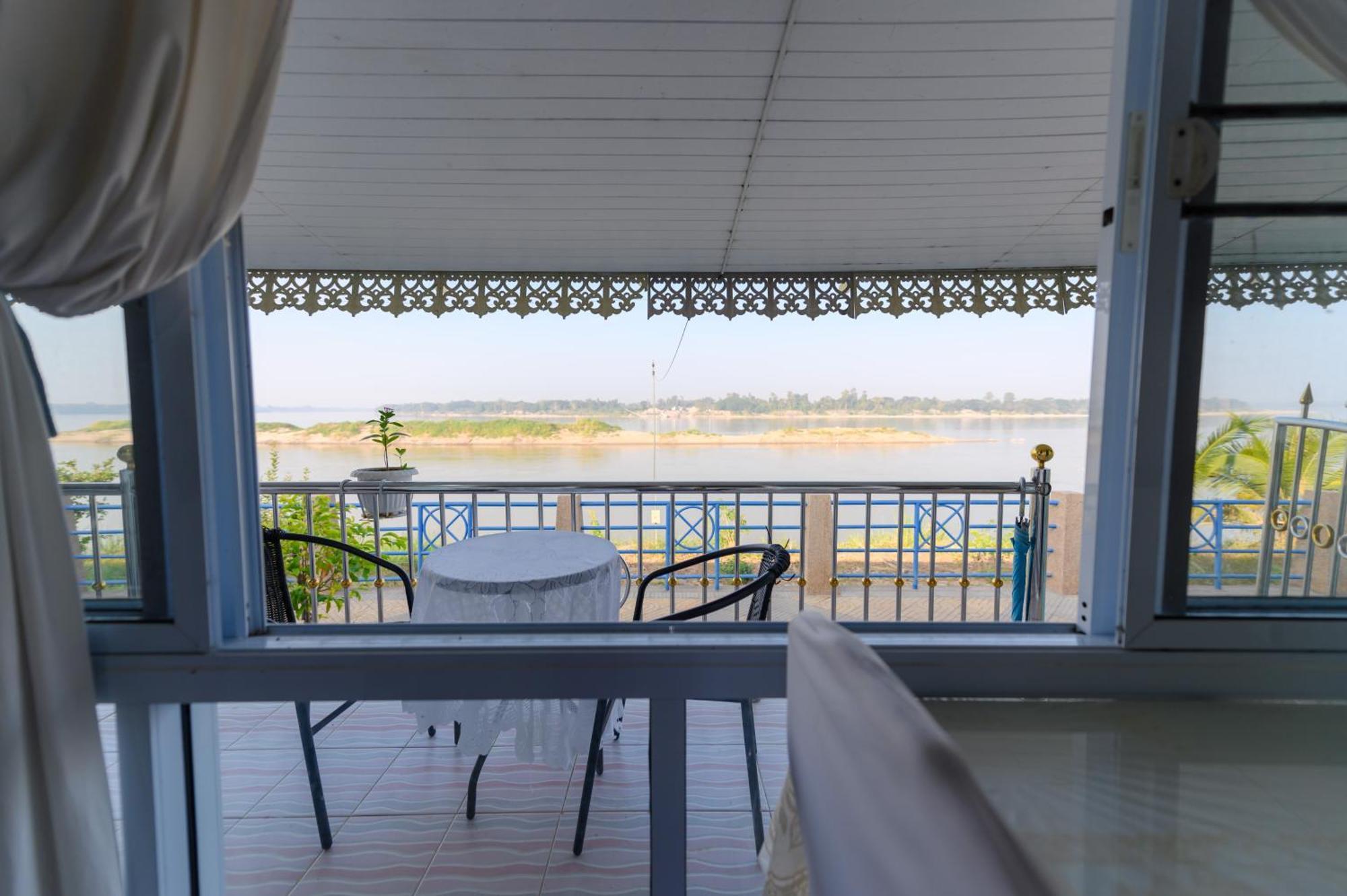 Kongkhamkoon Hotel 3*
