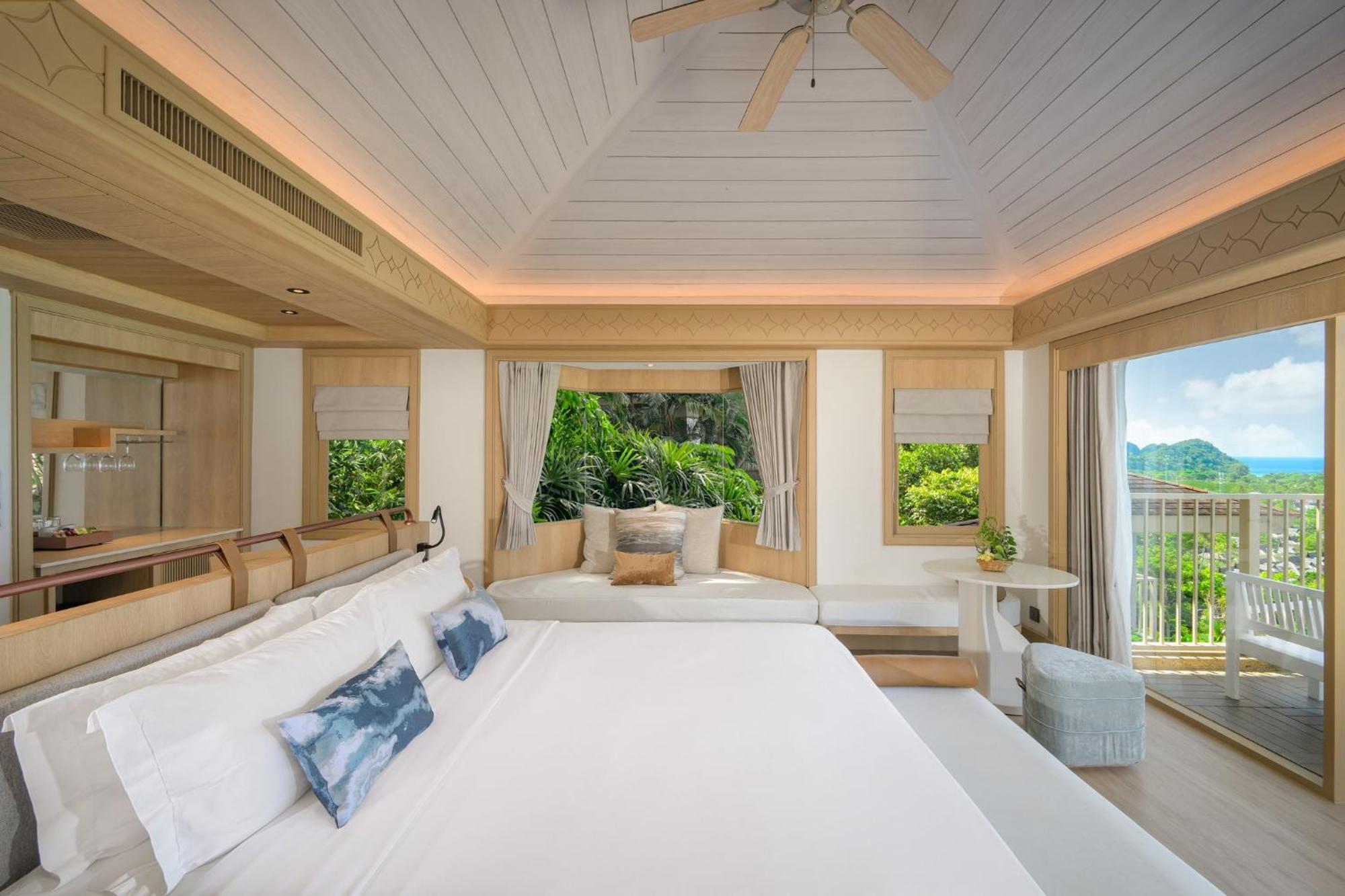 Hotel Centara Island