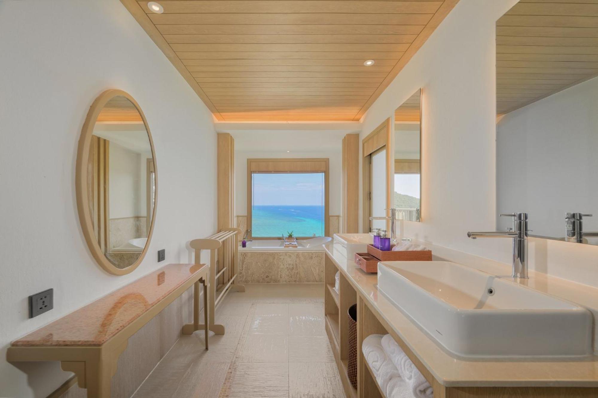 Hotel Centara Island Phi Phi Don