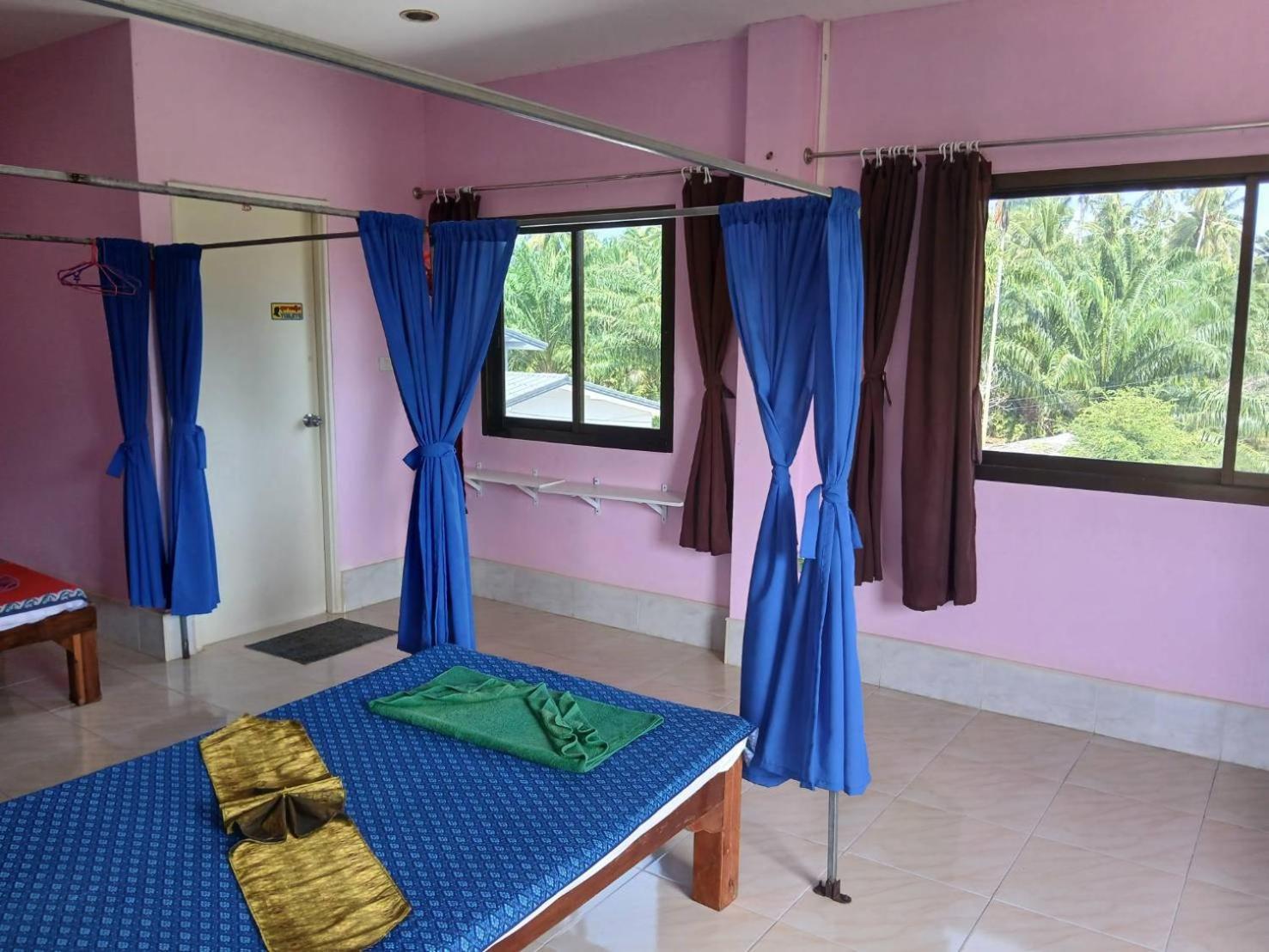 Guest house Stella Khanom