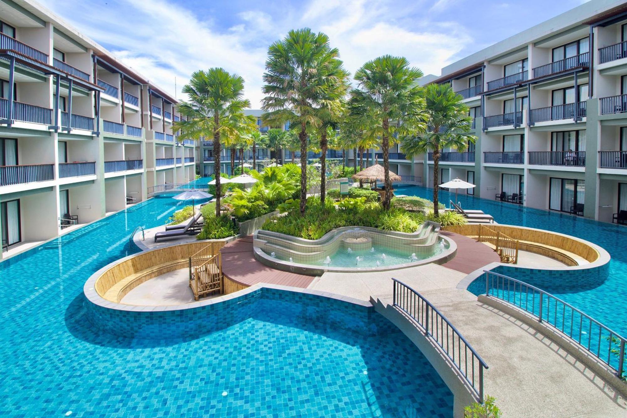 Le Meridien & 5*