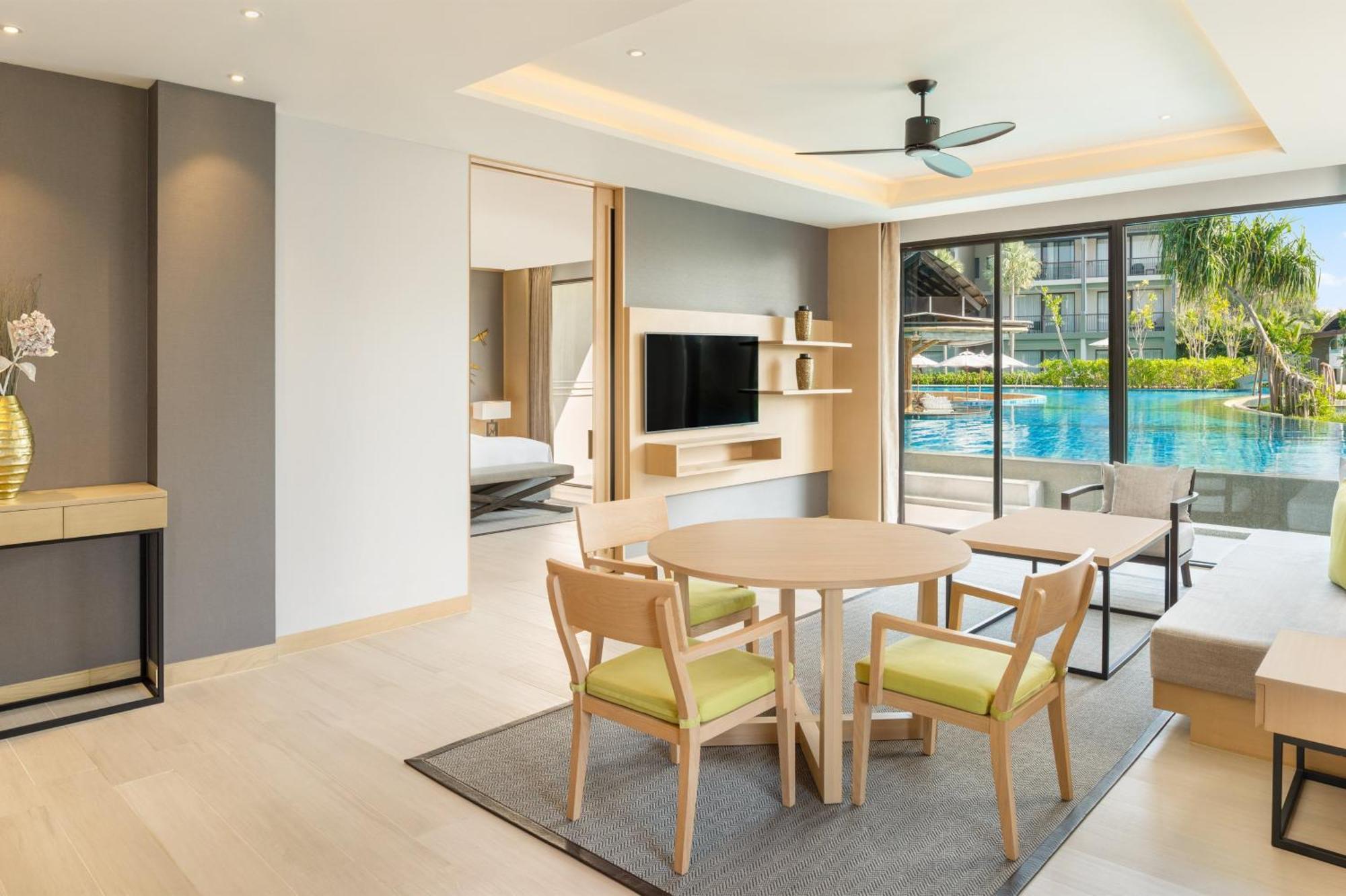 Le Meridien & 5* Khao Lak